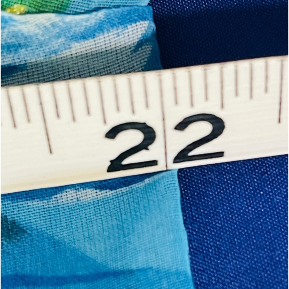 Top - Picture 5 of 5